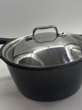 All Clad Dutch Oven Cast Aluminum 5.5 Quart Black Non-Stick Stock Pot with Lid
